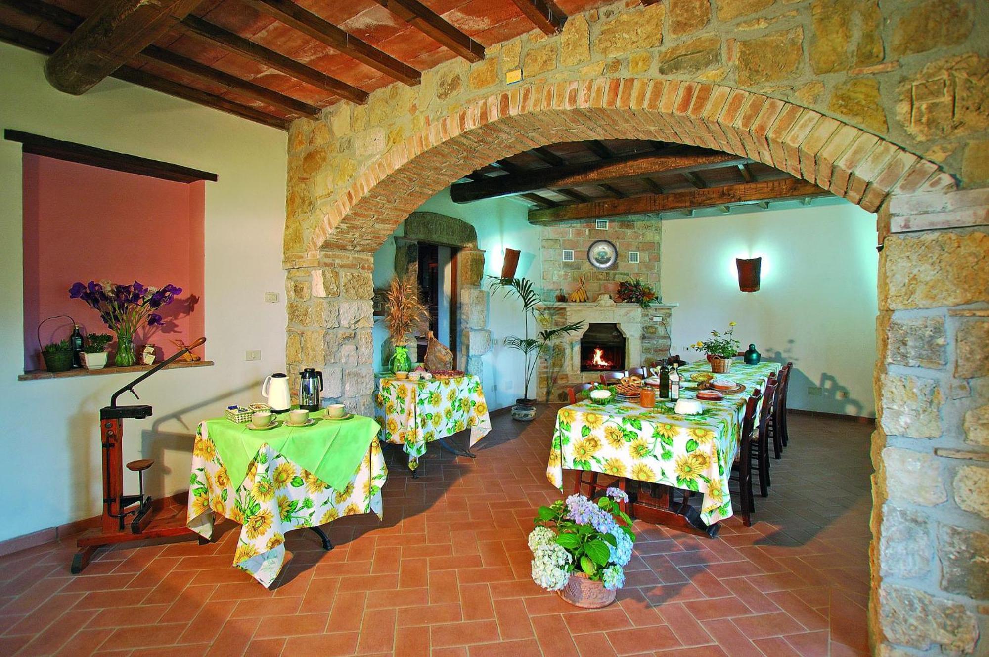 Semproniano Agriturismo Casa Fibbianello מראה חיצוני תמונה